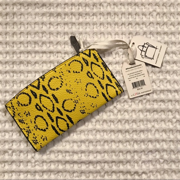 NWT REED Small Solar Yellow Viper Atlantique Pouch - Picture 2 of 6
